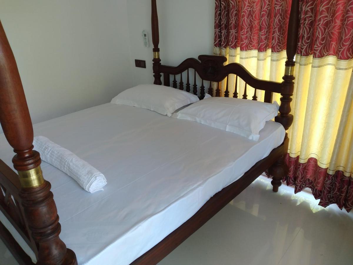 Golden Villa อัมบาลังโกดา ภายนอก รูปภาพ